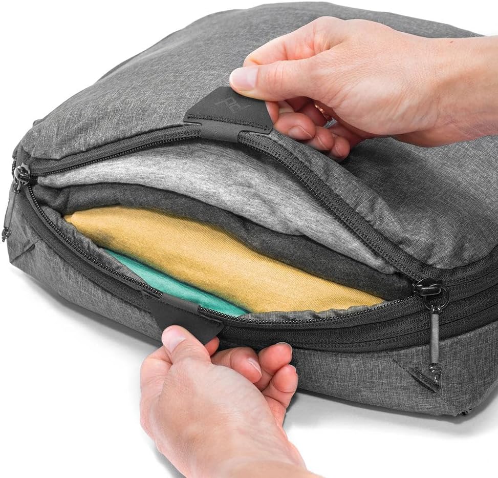 Peak Design Packing Cube Medium for Quick and Efficient packing (Charcoal) BPC-M-CH-2 - Image 3